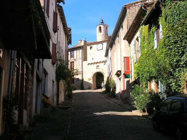 17 - Cordes sur ciel 002