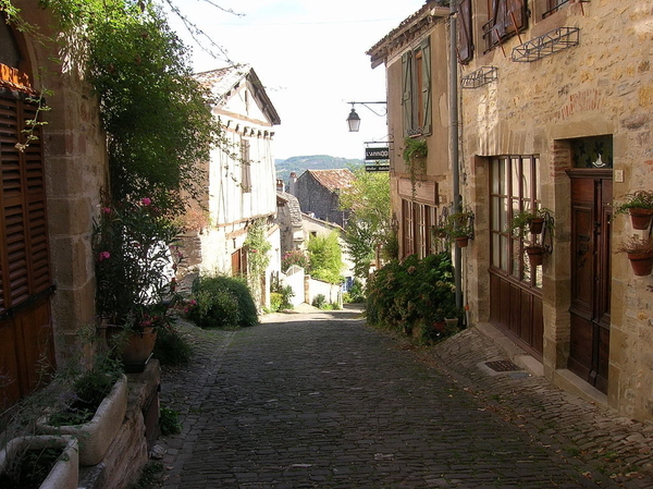 17 - Cordes sur Ciel 005