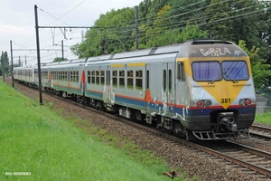 363-381 VLIEGVELD DEURNE 20150820 als IC2936 van FLV naar FN (2)