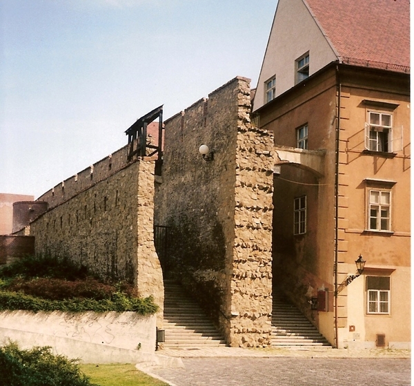 14 Old city wall