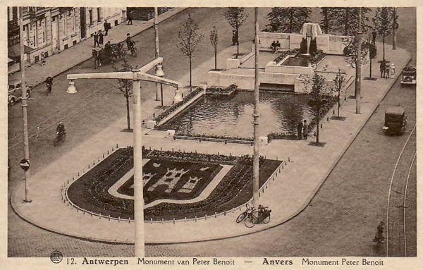 Harmonie Park - Monument Peter Benoit (1937)