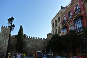 Sevilla buitenmuur Alcazar