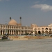 Groot plein met de Jameh Moskee