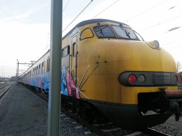 Nrs 482 464 en 965 !!! op spoor 5 Zutphen