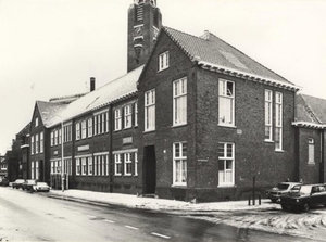 1981 Kempstraat 126 - Comeniusschool. Protestants-Christelijk