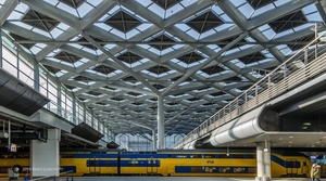 Bij Station Den Haag Centraal