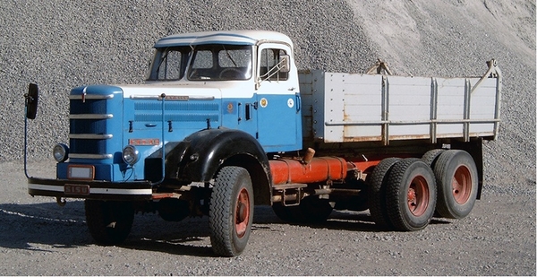 Sisu_K-44SP_dumper_truck