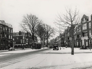 1968 Groot Hertoginnelaan, gezien van Conradkade naar de Beeklaan