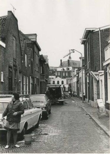 Rogstraat, gezien in de richting van de Vijzelstraat 1975