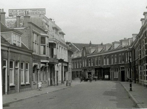Vijzelstraat, Badhuisstraat naar de Haringkade 1946