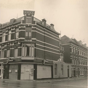 1967 Van Bylandtstraat 91, hoek Weimarstraat)