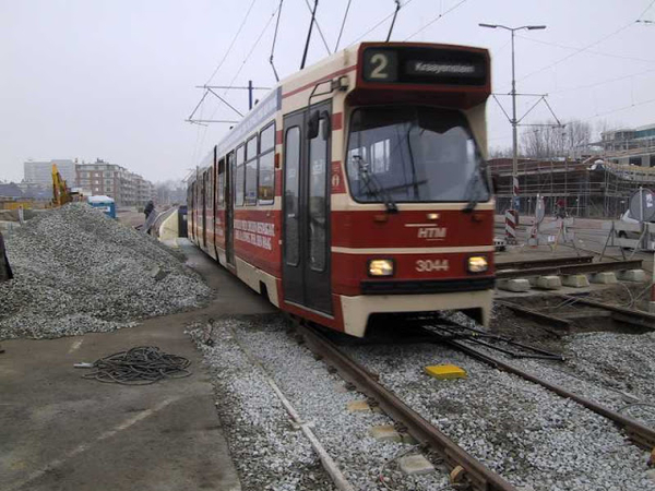 3044 Voor het eerst uit de tunnel 18-01-2003