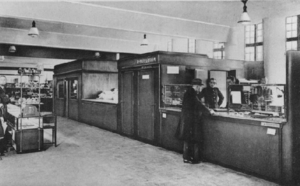 Post- en Telegraaf Kantoor en Cook's Reisbureau Bijenkorf 1926