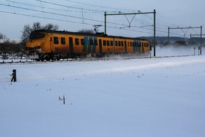 plan V 818 in de sneeuw bij Rothem 25-12-2010