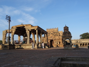 2H Tanjore,  Brihadishwara tempel _DSC00193