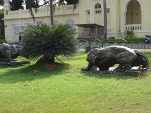 8F Mysore, Mahajara Palace _DSC00542