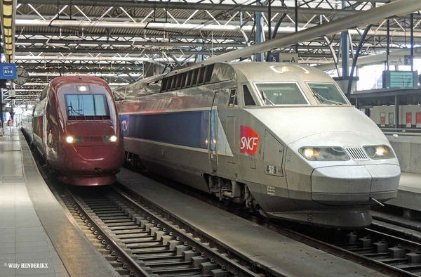 4529 als ME TGV 9863 Montpellier-FBME & 4345 als ME THA 9333 Pari