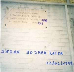 Gedenkplaat in kazerne 6de Lansiers - Wellersberg SiegenF1