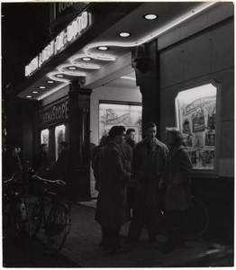 Flora bioscoop Wagenstraat 1956