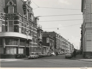 1964 Schenkweg, gezien vanaf de Bezuidenhoutseweg.