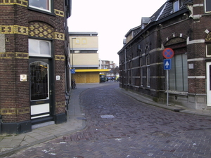 Damstraat 13-03-2001