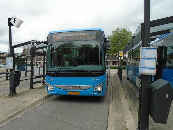 Regio IJsselmond 5527 2016-05-25 Emmeloord busstation