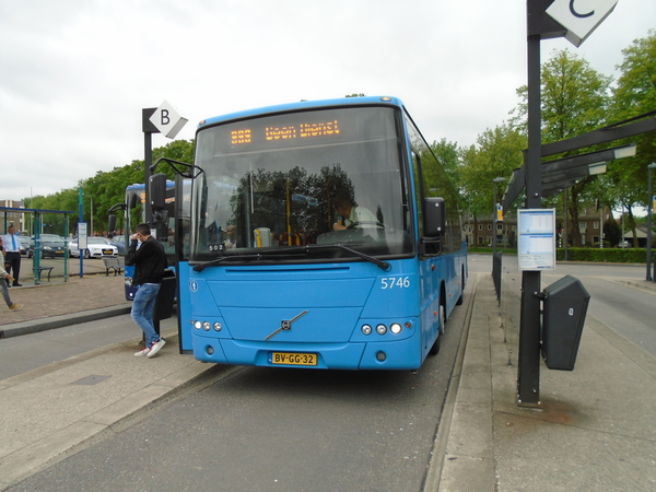 Regio IJsselmond 5746 2016-05-25 Emmeloord busstation