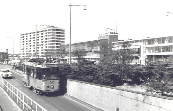 480, lijn 1, Statentunnel, 4-5-1967 (foto W.J. van Mourik)