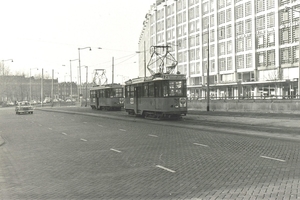 525, lijn 2, Weena, 23-12-1964 (foto W.J. van Mourik)