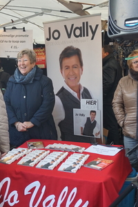 Jo Vally op de Roeselaarsemarkt-6-12-2016
