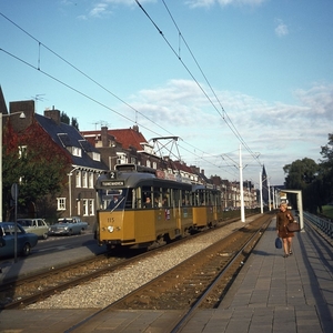 115, lijn 2, Hillevliet, 1973 (dia A. van Donselaar)