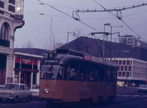 135, lijn 11, West-Kruiskade, 7-10-1972 (dia R. van der Meer)