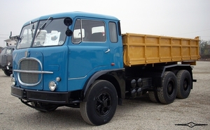 FIAT-693N1