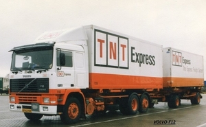 VOLVO-F12 TNT