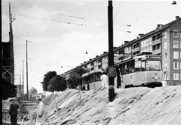 100, lijn 4, Oostplein, 1953