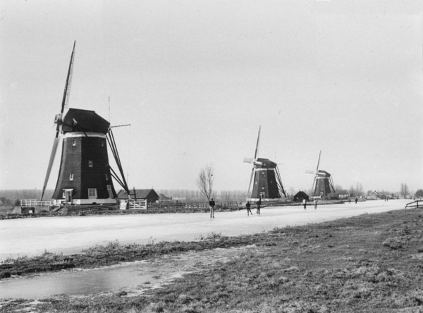Leidschendam 1978 - De drie molens van de Driemanspolder