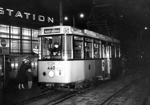 440, lijn 15, Stationsplein, 22-12-1957 (H. Kaper)