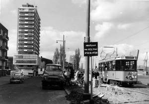 449, lijn 5, Willemsplein, 26-4-1960 (H. van 't Hoogerhuijs)