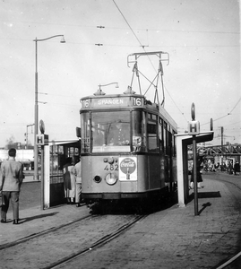 482, lijn 16, Pompenburg, 4-5-1956 (K.W. Blumenstock)