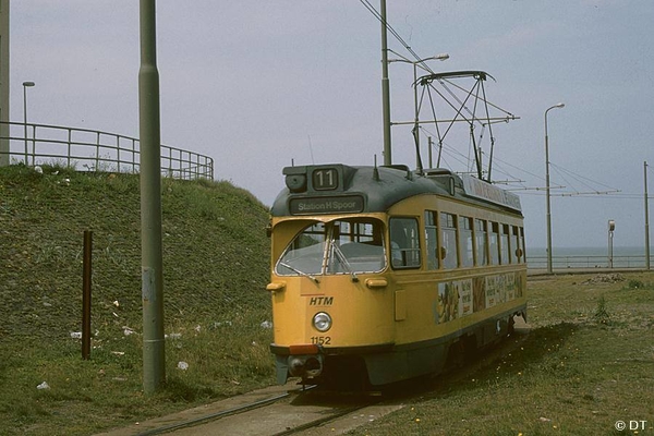 PCC 1152 op tramlijn 11 in de nadagen van de inzet op weg naar St