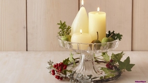 christmas-candles-2_660712175