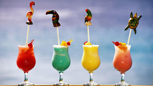 hd-cocktail-wallpaper-met-heerlijke-gekleurde-cocktails-achtergro