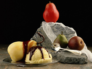 Ice_cream_with_pears