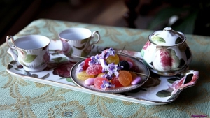 sweet-candy-and-tea-cups_1279176246