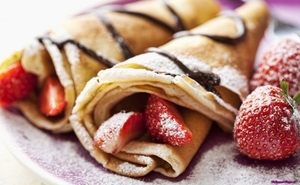 sugar-pancakes_225559606