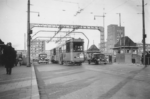 538, lijn 4, Mathenesserbrug, 1938 (L. Stigter)
