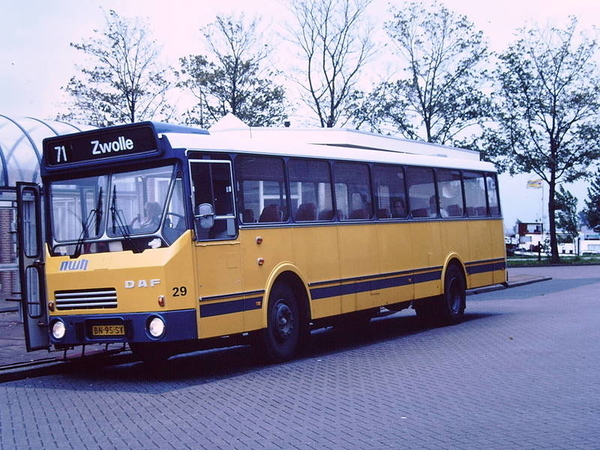 NWH 29 Zwartsluis busstation