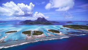 hd-achtergrond-met-blauwe-oceaan-en-groene-eilanden