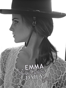 Emma Watson - Nieuw Elle2