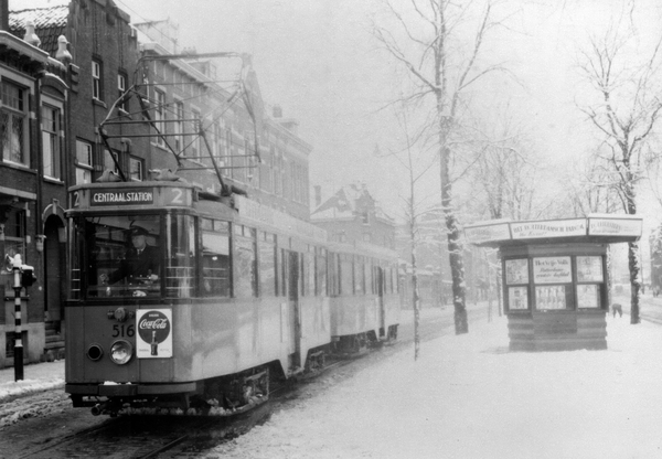 516, lijn 2, Wolphaertsbocht, 13-2-1955 (E.J. Bouwman)